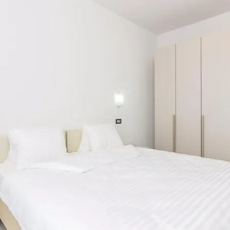 Apartman With Pool